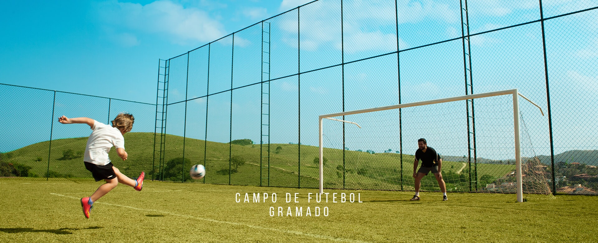 Campo de futebol gramado